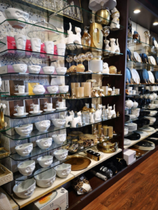 Formas orgânicas na decoração B2B para varejo