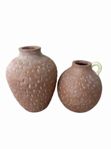 Conjunto de Vasos Orgânicos em Terracota com Textura Pontilhada