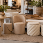 Coleção de Pufes Baú e Banquetas Estofadas para Lojas e Projetos