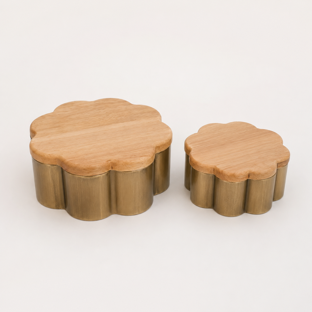 Conjunto de Caixas Decorativas em Formato de Flor com Tampa Amadeirada