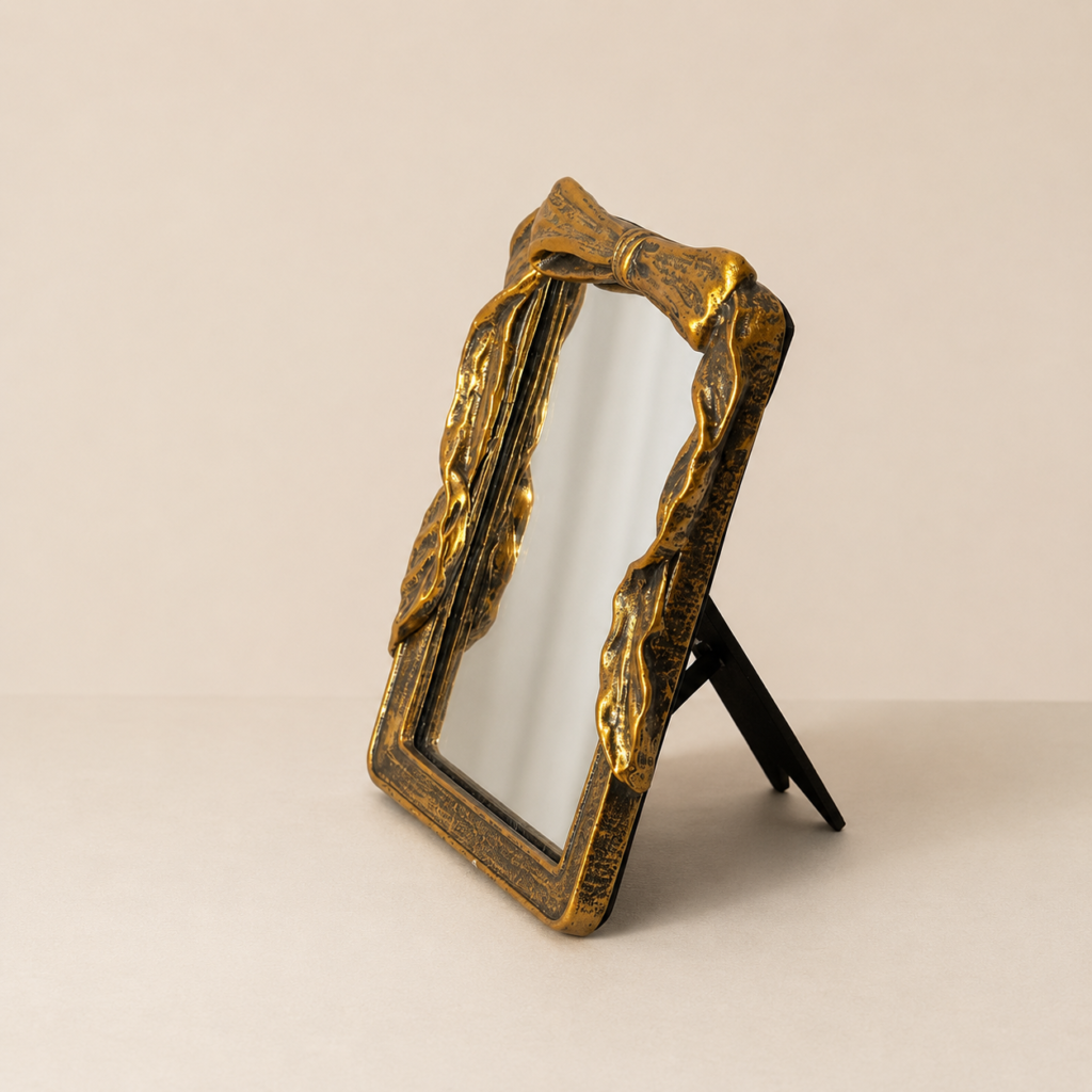 Espelho de Mesa Dourado com Laço Retangular